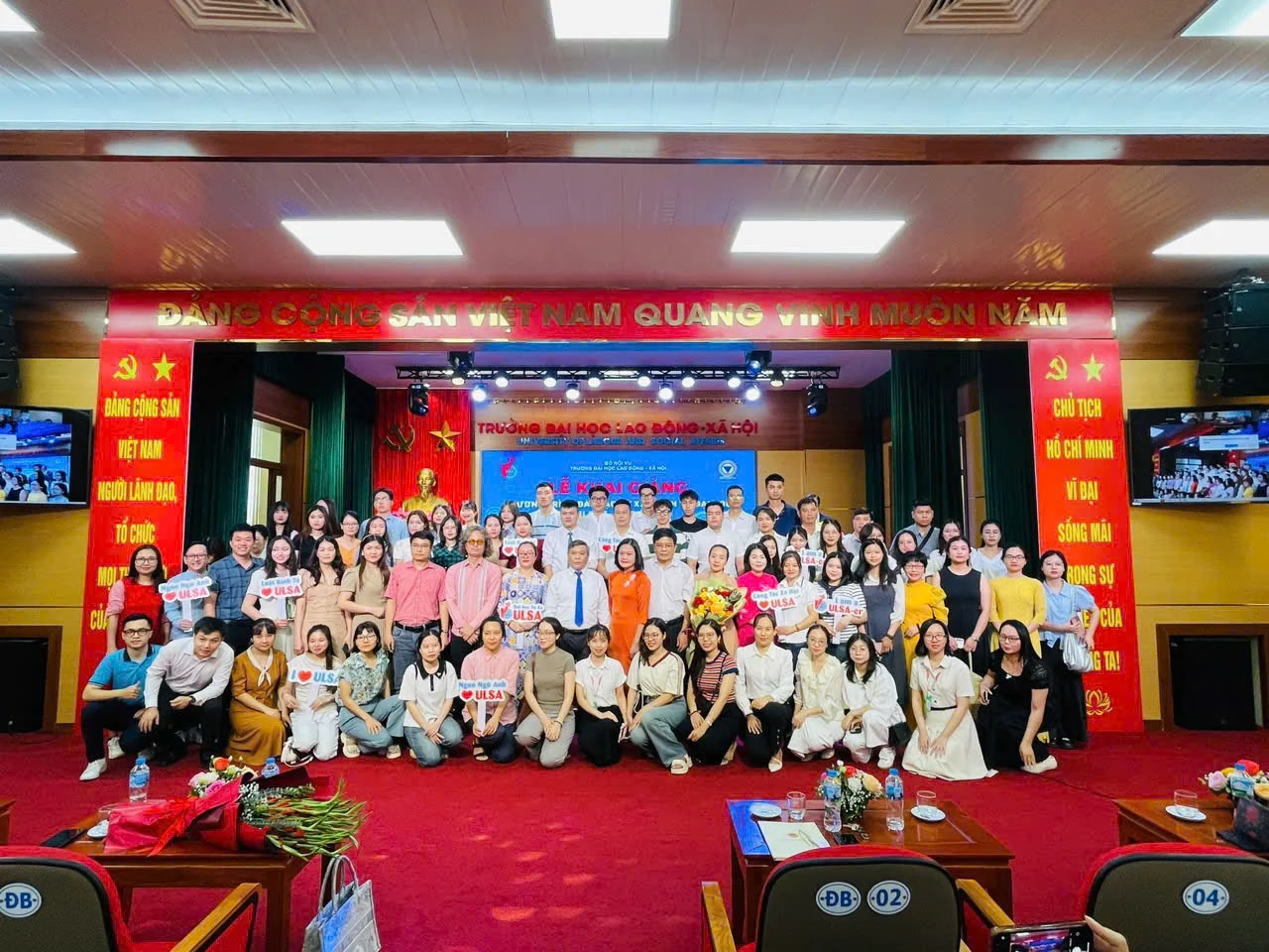 TRƯỜNG ĐẠI HỌC LAO ĐỘNG XÃ HỘI ULSA